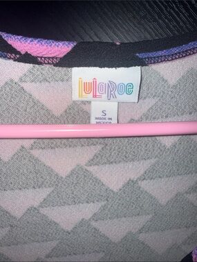 LuLaRoe Pink & Gray Geometric Crew Neck Top